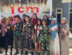 Nobar Film 1CM, Ratusan Siswa SDIT Iqra’ Stabat Tertegun